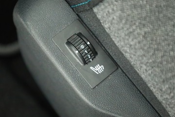 Citroen C4 Cactus Crossover Facelifting 1.2 PureTech 110KM 2019 Citroen C4 Cactus 1.2 PureTech, Salon Polska, zdjęcie 13