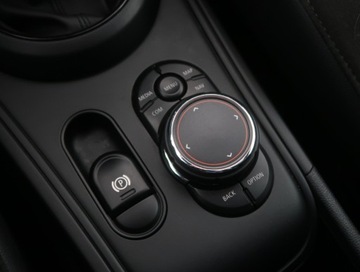 Mini Countryman F60 Crossover 1.5 Plug-in Hybrid 224KM 2019 MINI Countryman Cooper SE ALL4, Salon Polska, zdjęcie 15