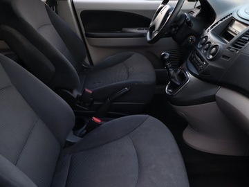 Mitsubishi Grandis 2.0 DI-D 136KM 2006 Mitsubishi Grandis 2.0 DI-D, 7 miejsc, Klima,ALU, zdjęcie 8