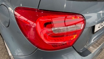 Mercedes Klasa A W176 Hatchback 5d 1.6 180 BlueEFFICIENCY 122KM 2014 Mercedes-Benz Klasa A Niepowtarzalny wyglad oraz stan Automat Ledy MOZLIWA, zdjęcie 38