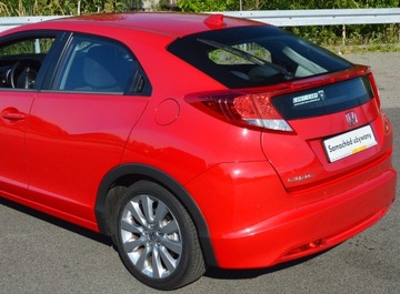 Honda Civic IX Hatchback 5d 1.4 i-VTEC 100KM 2013 HONDA CIVIC IX 1.4 i-VTEC 100 KM, zdjęcie 16