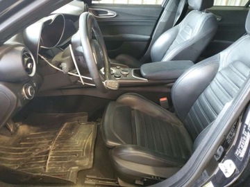 Alfa Romeo Giulia II Sedan Facelifting 2.0 Turbo 280KM 2022 Alfa Romeo Giulia Super 2022 2.0l 2.0 Benzyna 280KM, zdjęcie 7