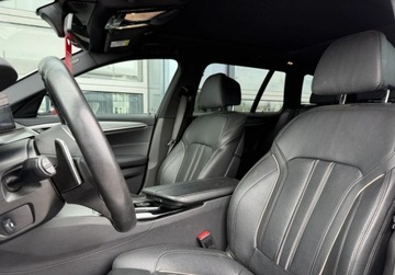 BMW Seria 5 G30-G31 Touring 520d 190KM 2019 BMW Seria 5 520d M Pakiet 190KM Keyless Display Key HeadUp 2.0 Diesel 190KM, zdjęcie 21