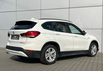 BMW X1 F48 Crossover Plug-In 1.5 25e 220KM 2022 BMW X1 xDrive Plug-In PDC Led Automat FV23 1.5 Hybryda Plug-in, zdjęcie 8