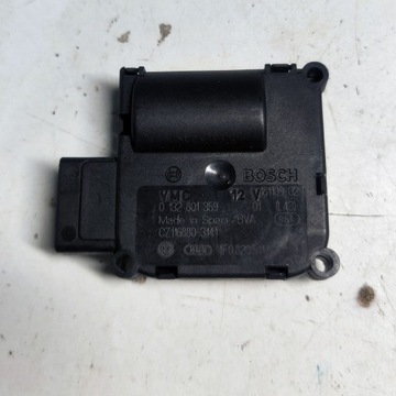 AUDI A6 C6 MOTOREK RADIÁTORU 0132801359 4F0820511A