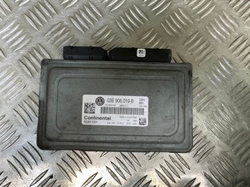 VW POLO 6R STEROWNIK SILNIKA 03E906019B