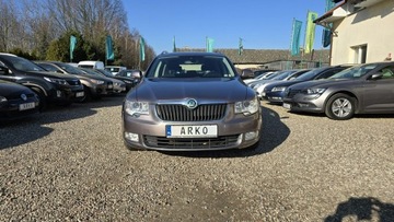 Skoda Superb II Kombi 1.4 TSI 125KM 2010 Škoda Superb Skoda Superb ksenon, PDC, HAK, zdjęcie 5