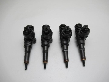 БЛОК ИНЖЕКТОРОВ VW Golf V 1.9TDI 038130073AG