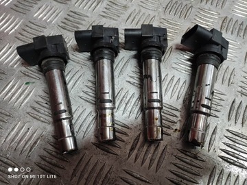 VW Golf 5 Touran Audi A3 8P 1.6 FSI BLF Cewka zapłonowa NGK U5002