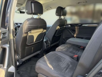 Volkswagen Touran III 1.4 TSI 150KM 2017 Volkswagen Touran TSI 150KM Highline 7 os. LED Top Keyless Nawigacja, zdjęcie 31