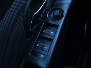 Chevrolet Cruze Hatchback 5d 2.0 VCDI 16V DOHC 163KM 2013 Chevrolet Cruze 2.0 VCDi, Salon Polska, zdjęcie 21