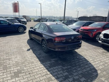 Volkswagen Passat B8 Limousine 2.0 TDI BlueMotion Technology 150KM 2018 Volkswagen Passat DSG Panorama Skóra Virtual, zdjęcie 1
