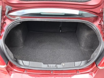 Fiat Linea Sedan 1.4 77KM 2011 Fiat Linea 1.4, Salon Polska, Klima, zdjęcie 12