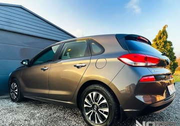 Hyundai i30 III Hatchback 1.0 T-GDI 120KM 2017 Hyundai i30 Bezwypadkowy, FV23, Bogata wersja KredytowanieLeasing, gw.12m, zdjęcie 6