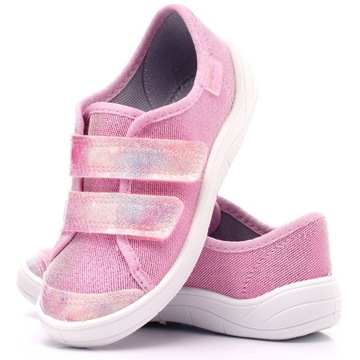 KAPCIE DZIECIĘCE BUTY DO PRZEDSZKOLA BEFADO TRAMPKI 772X006 28