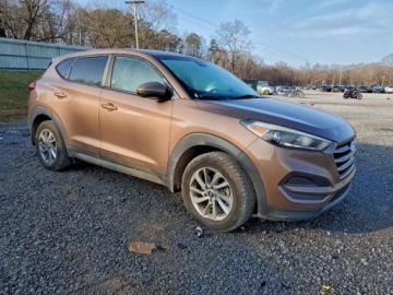 Hyundai Tucson III 2016 Hyundai Tucson 2016 HYUNDAI TUCSON SE 2.0 Benzyna 164KM, zdjęcie 3