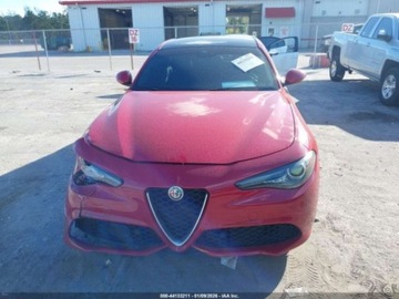 Alfa Romeo Giulia II Sedan Facelifting 2.0 Turbo 280KM 2023 Alfa Romeo Giulia Ti 2023 2.0 Benzyna 280KM, zdjęcie 7