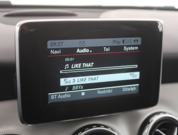 Mercedes GLA I Off-roader 2.0 250 211KM 2015 Mercedes GLA GLA 250 4MATIC, Salon Polska, zdjęcie 12