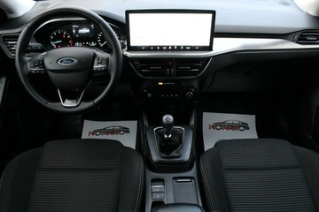 Ford Focus IV Kombi Facelifting 1.0 EcoBoost 125KM 2023 Ford Focus TITANIUM EcoBoost Salon Polska 2023 GWARANCJA SelectCar+ FV23%, zdjęcie 9