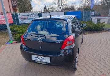 Toyota Yaris II Hatchback 5d 1.0 VVT-i 69KM 2010 Toyota Yaris ZADBANA Brak Korozji Klima Elektryka Gwarancja Benzyna, zdjęcie 1
