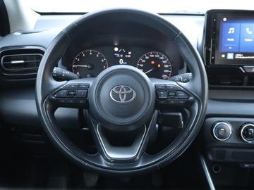 Toyota Yaris IV Hatchback 1.5 Dynamic Force 125KM 2024 Toyota Yaris 1.5 VVT-i, Salon Polska, zdjęcie 14