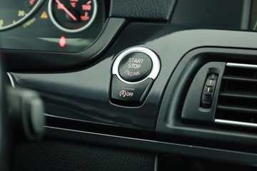 BMW Seria 5 F10-F11 Touring 520d 184KM 2011 BMW 5 520d, 181 KM, Klima, Klimatronic, Tempomat, zdjęcie 16