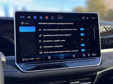 Volkswagen Passat B9 2024 Volkswagen Passat R-Line Matrix DCC Tempomat ACC Masaz Pakiety FV23, zdjęcie 21