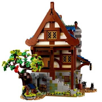 LEGO 21325 IDEAS — СРЕДНЕВЕКОВАЯ КУЗНИЦА