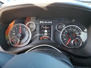  RAM 1500 2023r., Tradesman, od ubezpieczalni 5.7 Benzyna 395KM, zdjęcie 9