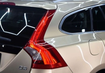 Volvo V60 I Kombi 2.0 D3 163KM 2011 Volvo V60 D3_ Automat_ Hak_ Skory_ Nawigacja_ 2.0 Diesel 163KM, zdjęcie 12