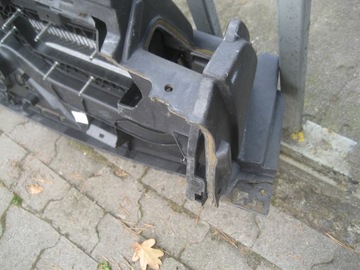 JAGUAR E PACE 17R> DESKA ROZDĚLOVAČE KONZOLA