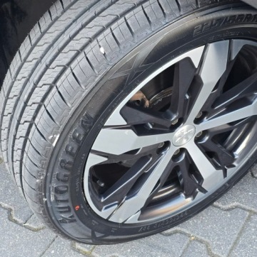 Peugeot 5008 II Crossover Facelifting 1.2 PureTech 130KM 2021 Peugeot 5008 II 1.2 Benzyna 130KM 7 foteli, Serwis, zdjęcie 13