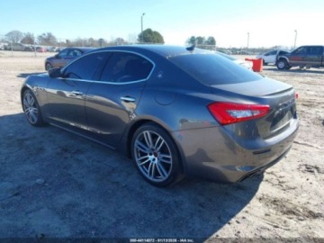 Maserati Ghibli III 2018 Maserati Ghibli Granlusso 2018 3.0 Benzyna 345KM, zdjęcie 3
