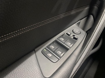 BMW Seria 5 G30-G31 Limuzyna 518d 150KM 2019 BMW Seria 5 518d G30/G31 (2017-) BMW 5, Diesel, sa, zdjęcie 19