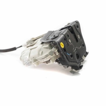 AUDI A4 B8 ZÁMEK DVEŘE LEVÝ ZADNÍ 8K0839016
