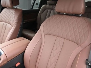 BMW X7 SUV Facelifting 3.0 40i 381KM 2025 BMW X7 xDrive40i Sport Suv 3.0 (381KM) 2025, zdjęcie 6