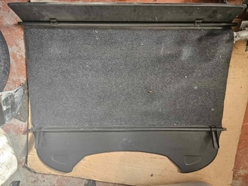 DACIA DUSTER I ROLETA KUFRU ZADNÍ 2010-2014