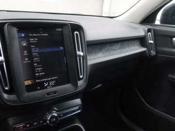 Volvo XC40 Crossover 1.5 T3 163KM 2020 Volvo XC40 T3, Salon Polska, Serwis ASO, Automat, zdjęcie 19