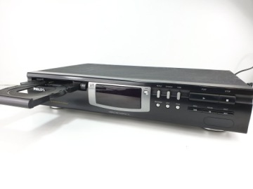 Компактный проигрыватель компакт-дисков Philips 713