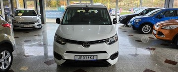 Toyota 2022 Toyota Proace City Verso Proace City Verso Long 7foteli 130KM z polskiego, zdjęcie 12
