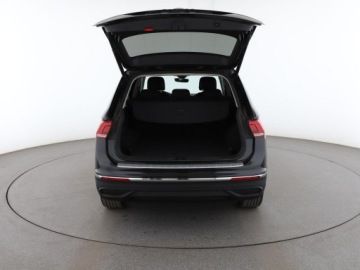 Volkswagen Tiguan Allspace SUV 2.0 TDI 150KM 2021 Volkswagen Tiguan Allspace DSG virtual cocpit navi, zdjęcie 18