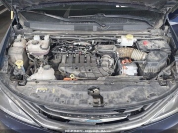 Chrysler Pacifica II 2018 Chrysler Pacifica Limited 2018 3.6l 3.6 Hybryda 287KM, zdjęcie 6