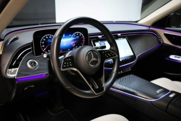 Mercedes Klasa E W214 Sedan 2.0 200 204KM 2024 Mercedes E 200 4Matic*Salon Polska*Pakiet, zdjęcie 17