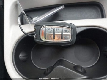 Chrysler Voyager V 2023 Chrysler Voyager LX 2023 3.6l 3.6 Benzyna 287KM, zdjęcie 12