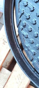 Крышка люка колодца септика Ø400 ЦЕЛЫЙ ЧУГУН Полировка