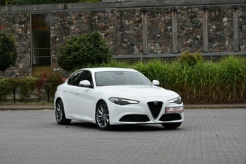 Alfa Romeo Giulia II 2018 Alfa Romeo Giulia 2.2d Manual 2018r. jak NOWA 31tk, zdjęcie 6