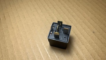 РЕЛЕ GM 13500119 6048 ОРИГИНАЛ ORI OPEL