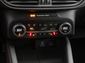 Ford Kuga III SUV Plug-In 2.5 Hybrid 190KM 2022 Ford Kuga SK975WW#2.5 FHEV FWD ST-Line Podgrz.f, zdjęcie 18