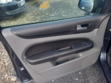 Ford Focus II 2008 Ford Focus Ford Focus 2000 benzyna po oplatach 2.0 Benzyna 143KM, zdjęcie 22