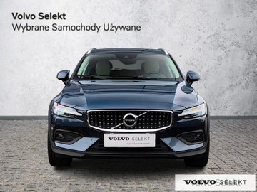 Volvo V60 II  2021 Volvo V60 Cross Country Volvo V60 Cross Country B4, zdjęcie 3